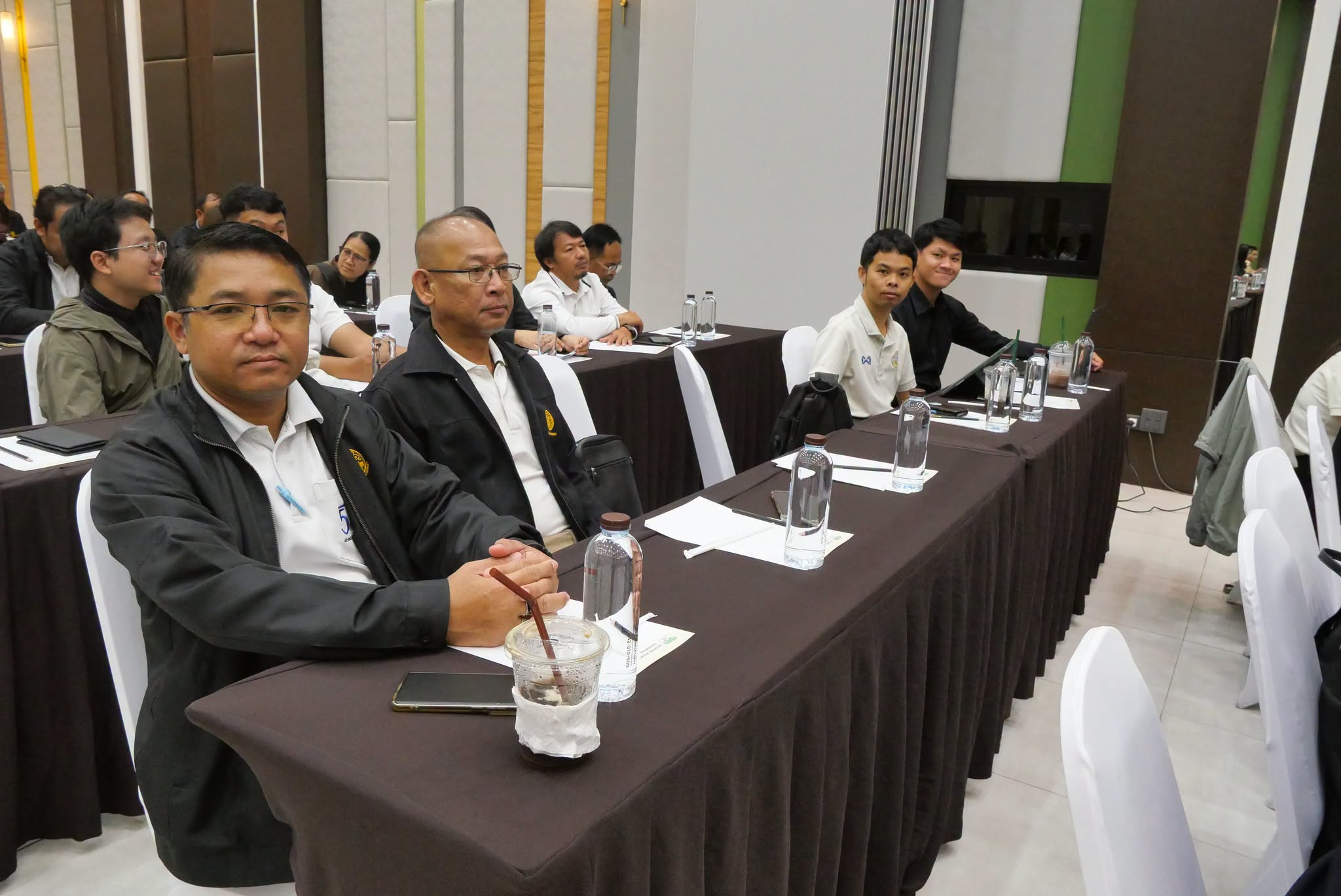 title - รองเลขาธิการ ส.ป.ก. ปิดโครงการสัมมนาฯ เดินหน้ายกระดับงานจัดที่ดิน-กองทุนฯ มุ่งเป้าขับเคลื่อนการดำเนินงานปี 2570
